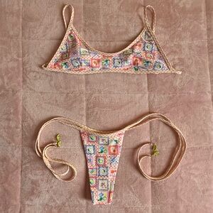 Colorful Patterned Women's Intimate Set